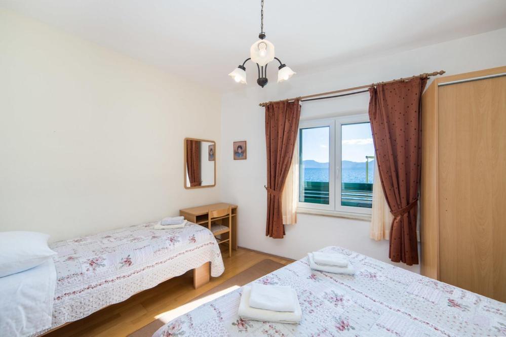 Apartments Dominko Брист Екстериор снимка