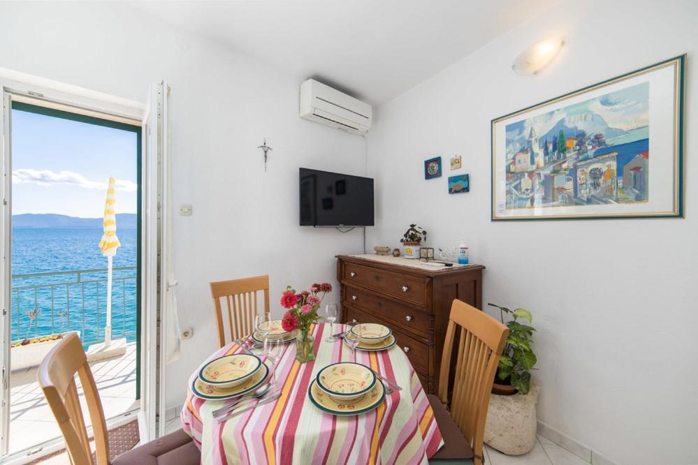 Apartments Dominko Брист Екстериор снимка