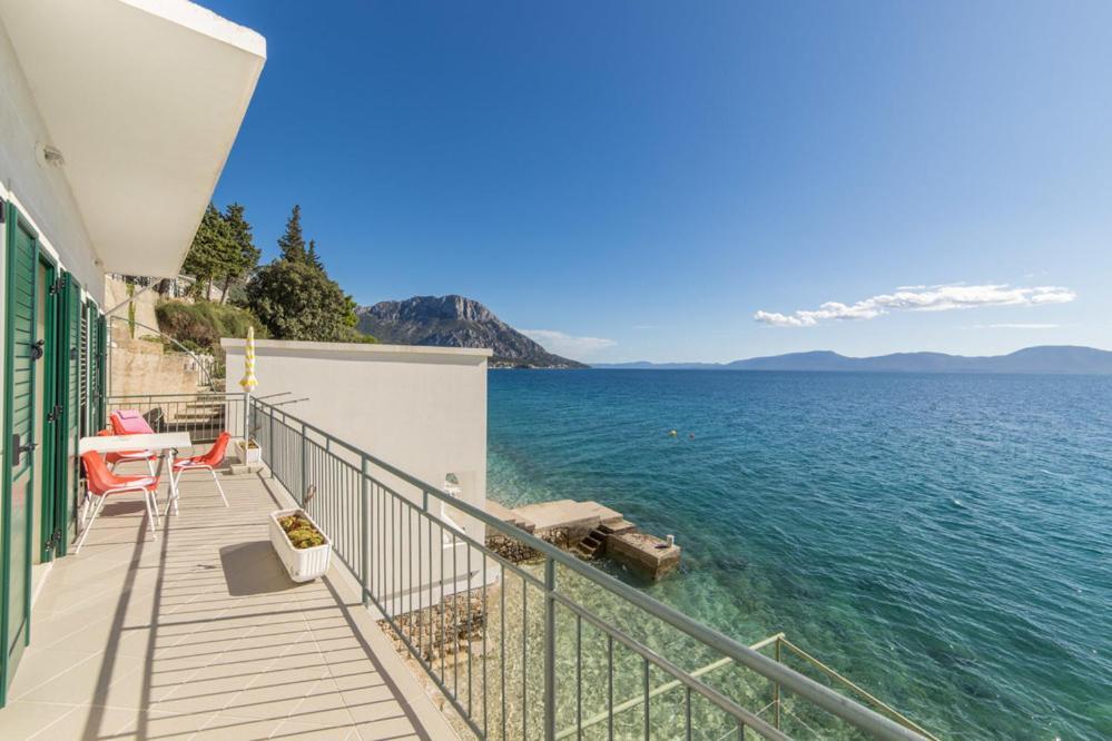 Apartments Dominko Брист Екстериор снимка