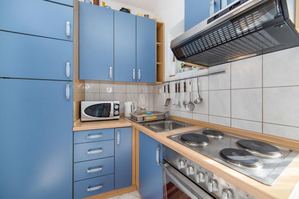 Apartments Dominko Брист Екстериор снимка
